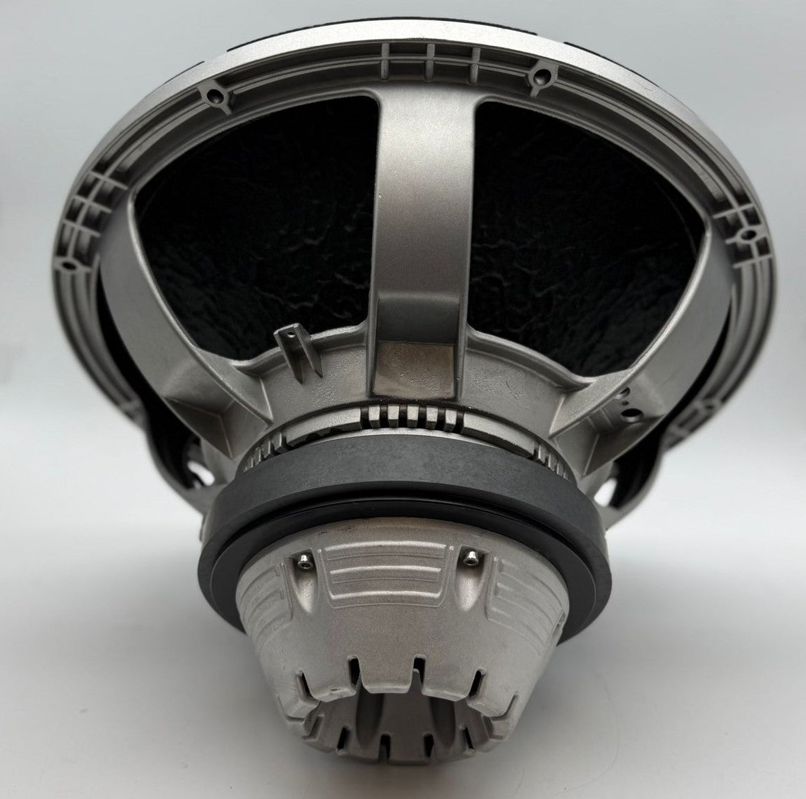 Eighteen Sound 18TLW3000-8 18IN Woofer 3600w 8ohms